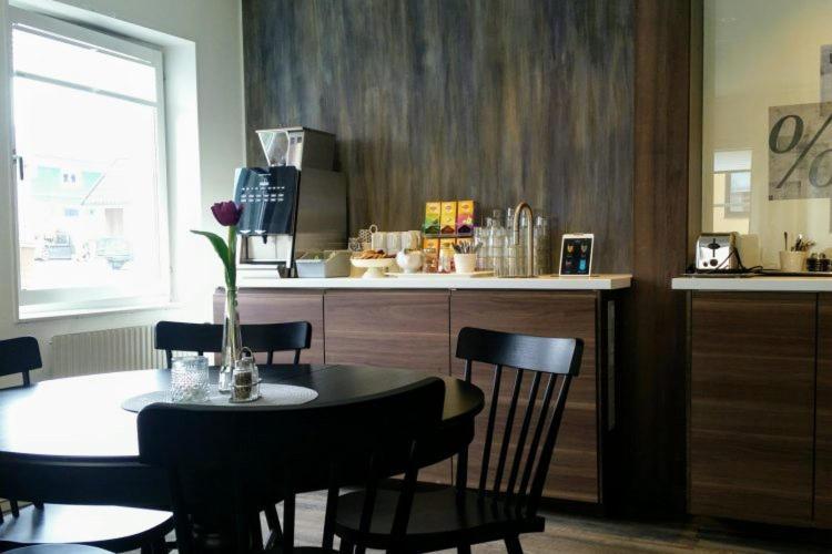 Hotell Niva بودن المظهر الخارجي الصورة